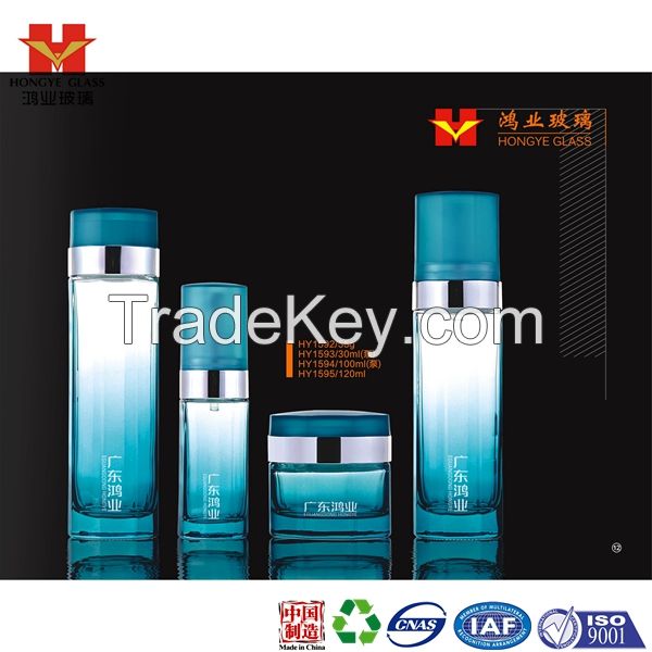 Fashion Packaging gradient green color empty cosmetic sets spray glass bottle with pump HY1592