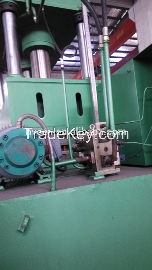 horizontal hydraulic press machine 1000tons  