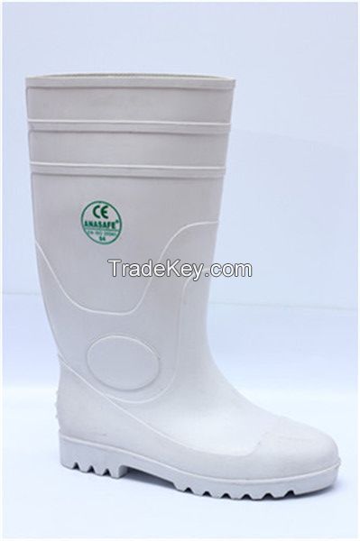 PVC rain boots with several colours
