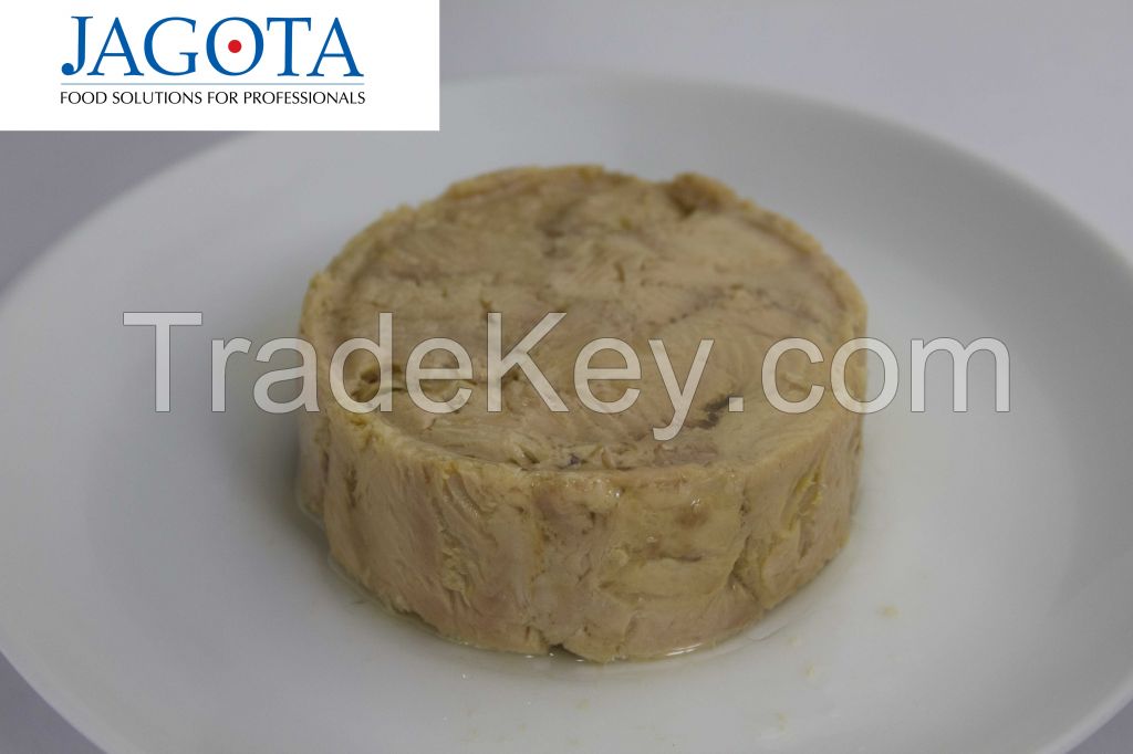 Canned Light Meat Tuna (Skipjack) Chunk in Sunflower oil 60% / packing 48 tins x NW. 185 g. / 130 g. Easy Open Lid