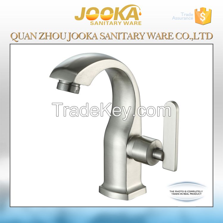 2016 hot sell decked mounted cold water wash basin tap