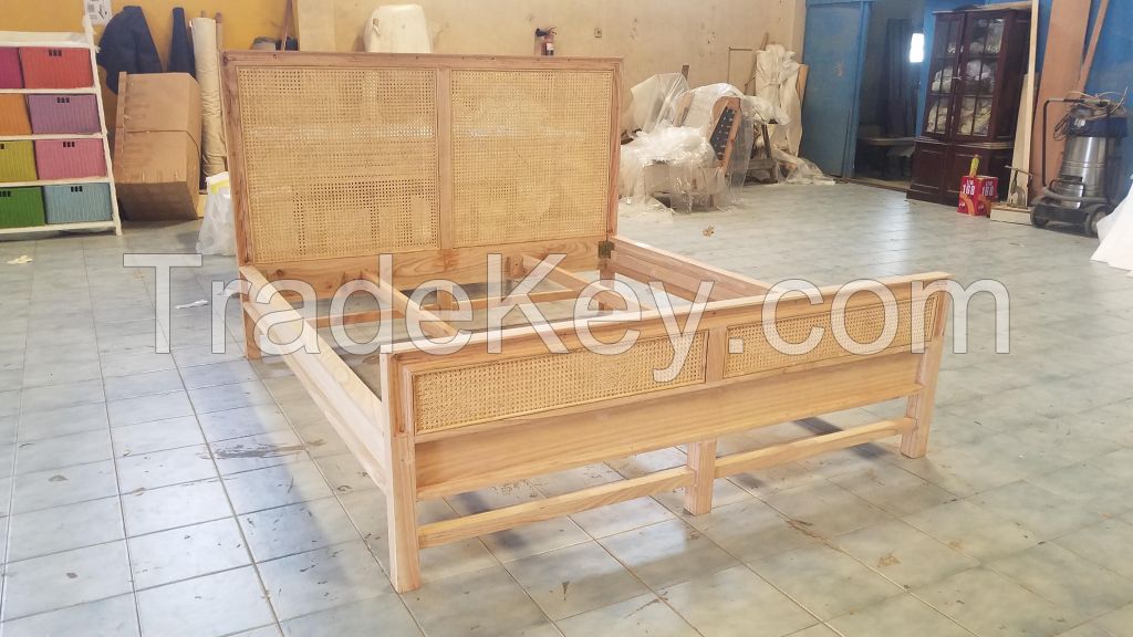 Bali Rattan Bed