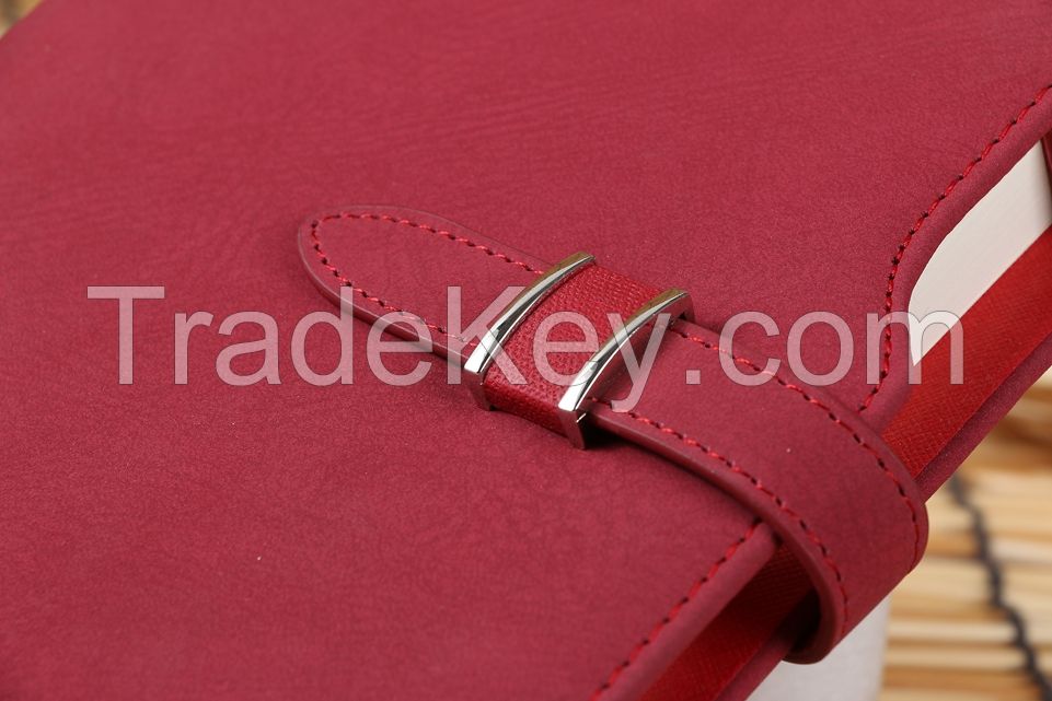 Patented Chinesered PU Buckled 13168 Notebook with pen