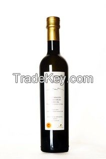 Extra virgin olive oil Spain glass bottle