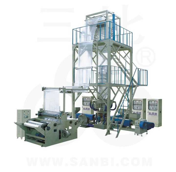 Film extruding machine