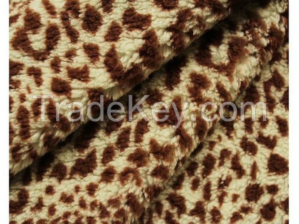 fashionable & unique china fabric leopard printed shu velveteen fabric for sexy women pajamas and blanket