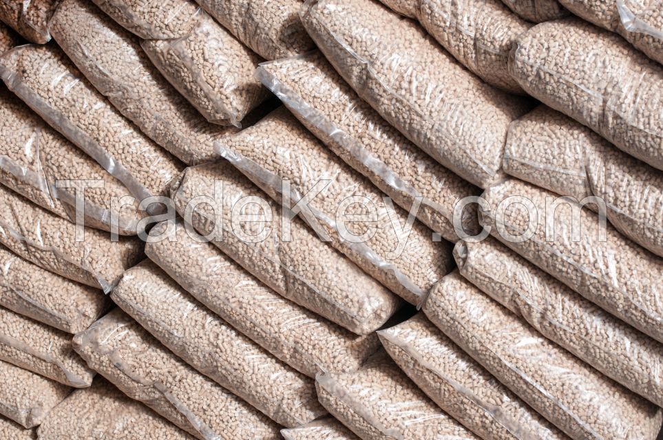 Buy Din+ 6mm pure pine wood pellets