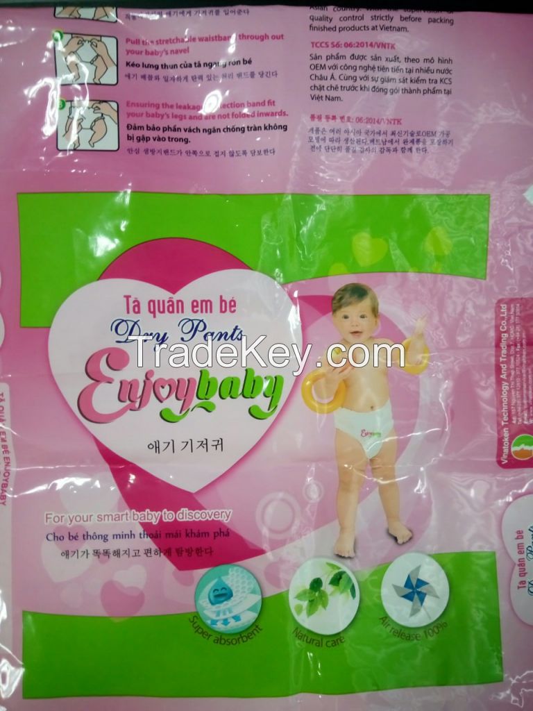 HIGH CLASS BABY PULL-UP DIAPERS