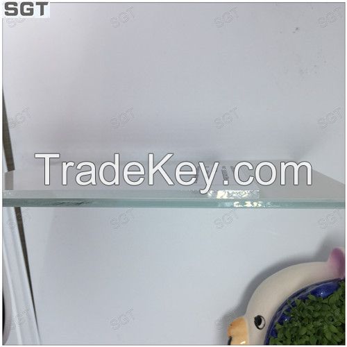 low iron glass, ultra clear glass