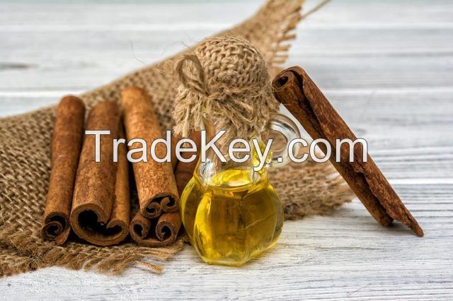 Ceylon Cinnamon Leaf Oil