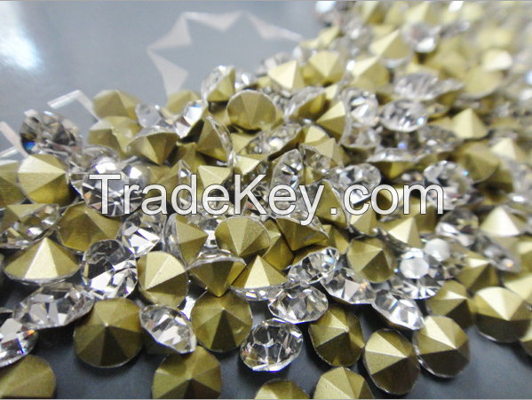 Glass rhinestone