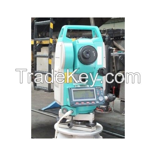 Sokkia SET 530R3 Total Station