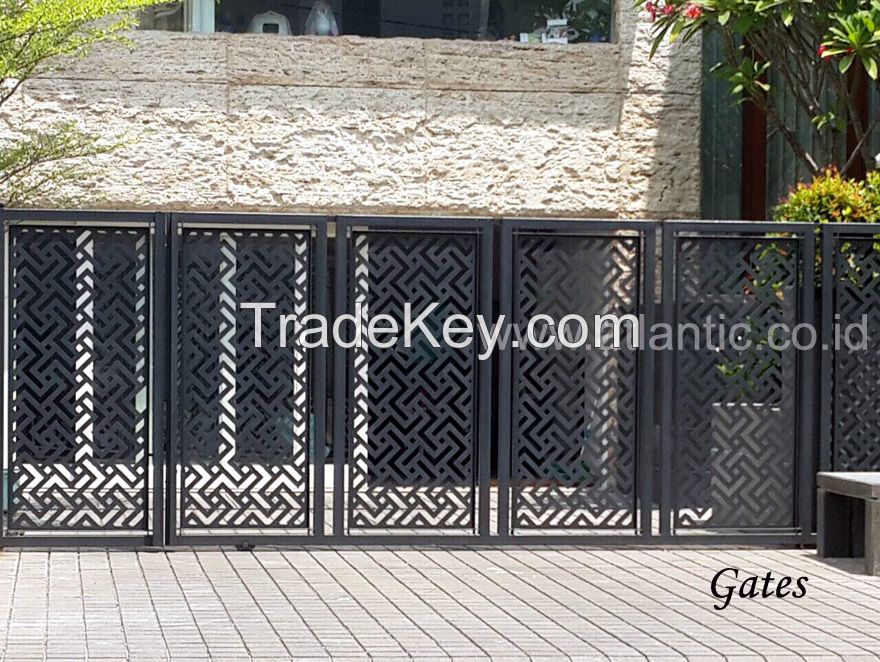 Metal Gates &amp; Fences