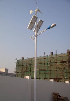 Solar Wind Hybrid Street Light 60W
