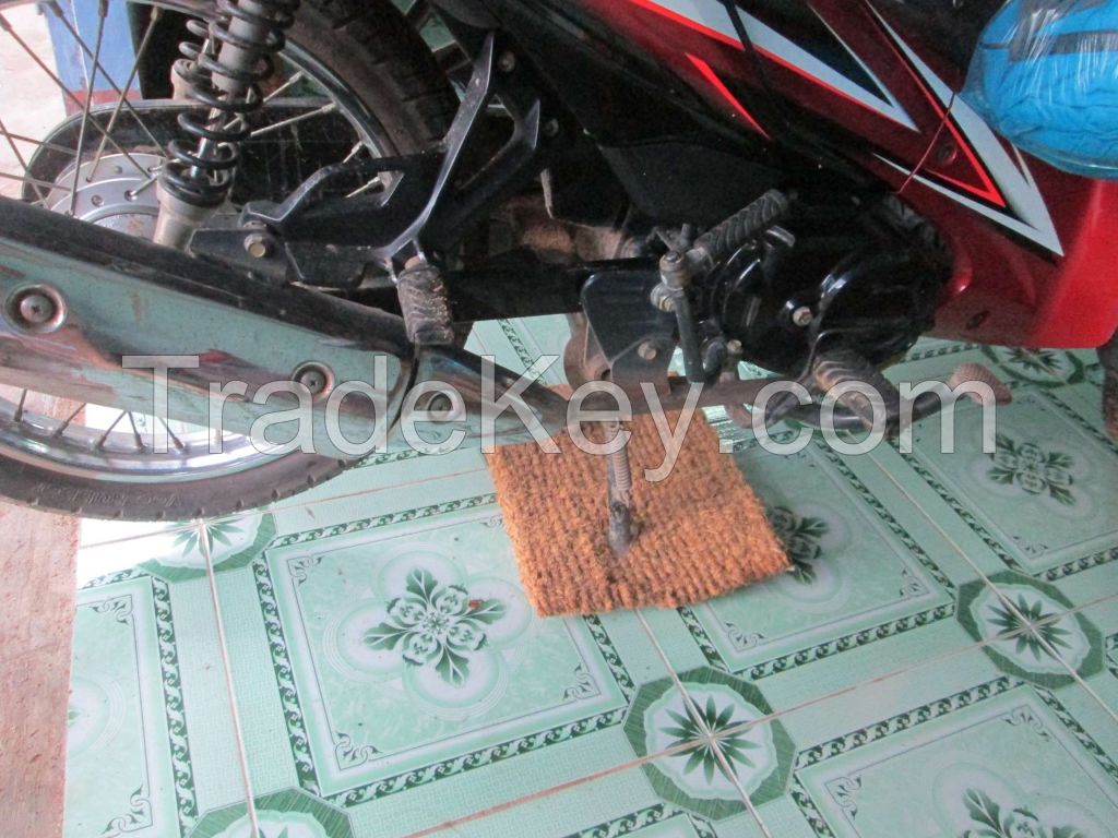 Coir mat for packing motobike