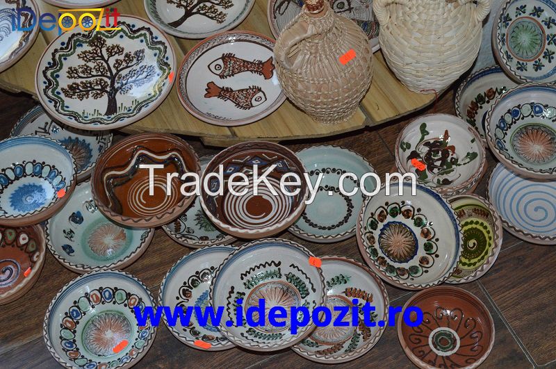 Romanian traditional hand made bowls, from Horezu