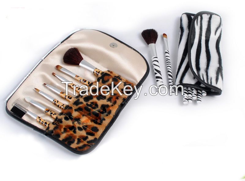 Leopard Brush set