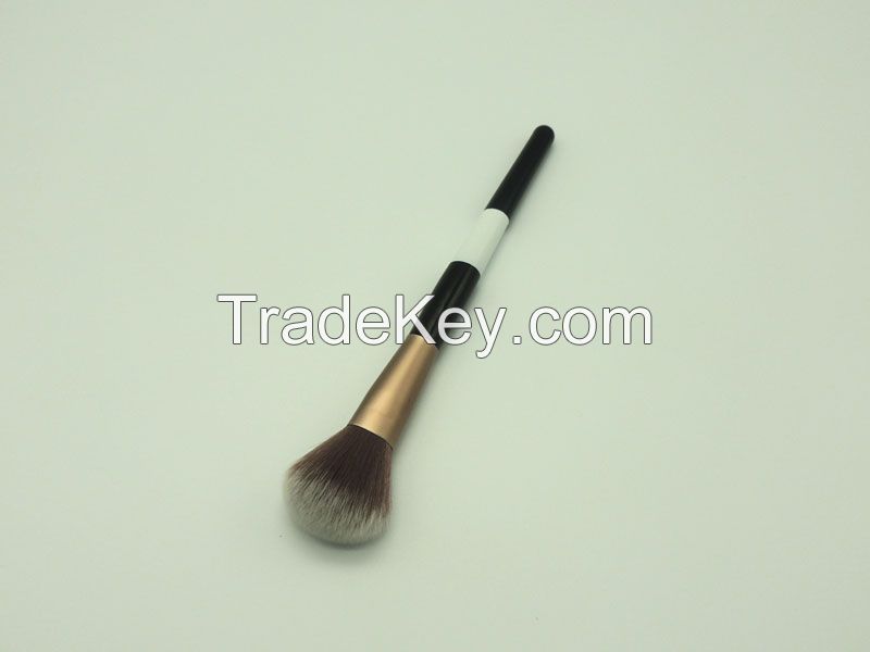 Customized foundation makeup brush