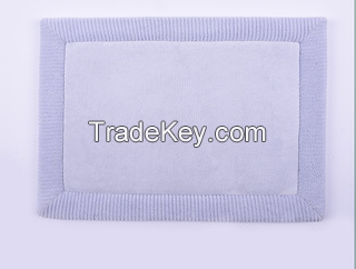 PVC anti slip no suction cup bath mat