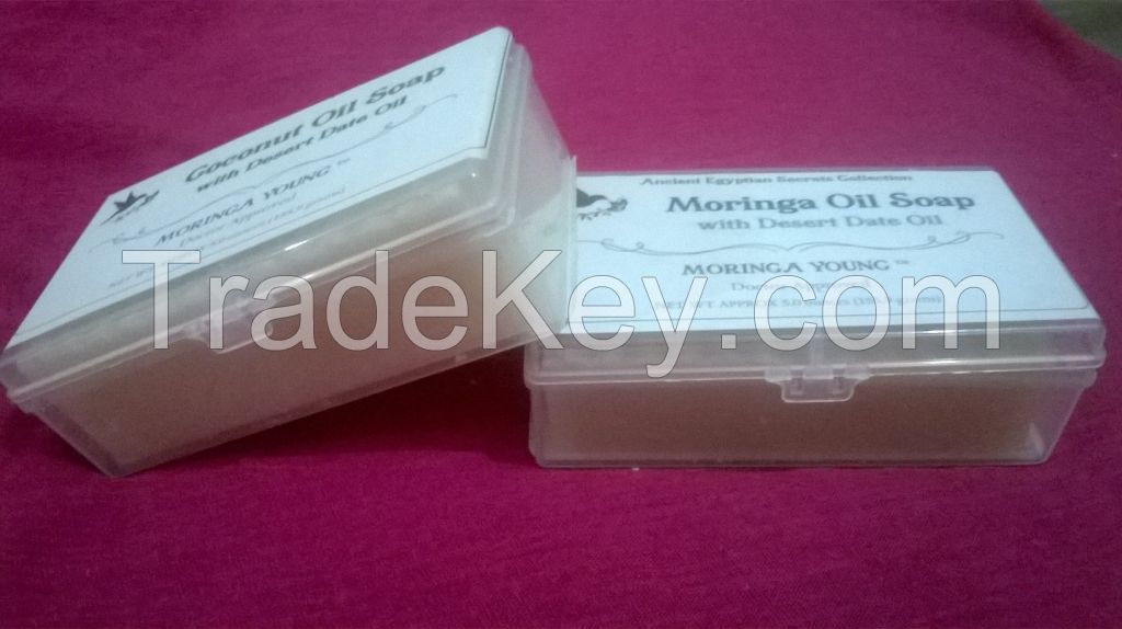 100% Organic Moringa Oil Soap Blend with Real Moringa Oil and Real Desert Date Oil.