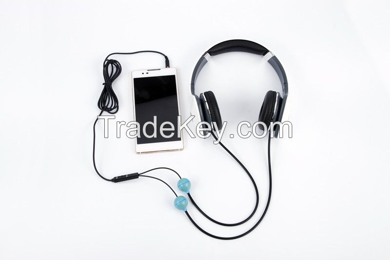 Headset earphone with air tube for mobile phone players