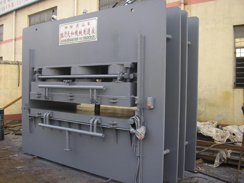 short cycle lamination press/plywood production line/veneering press