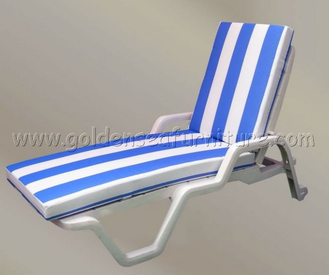 Plastic sunbed for swimming pool Hotel resort furniture