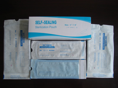 Sterilization self sealing pouch