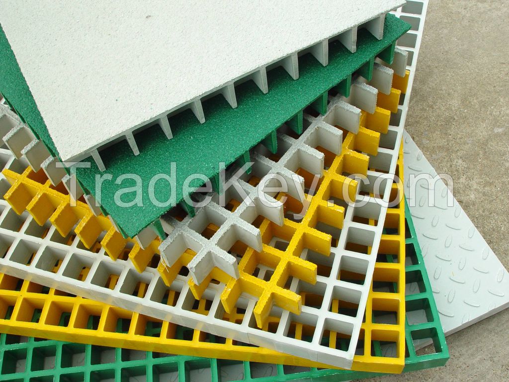 Molded FRP ( fiberglass reinforced plastic ) grating