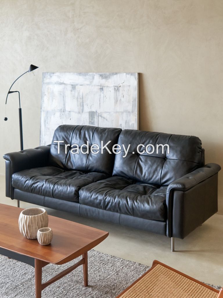 Italian Retro Style  Top Grain Genuine Cowhide Leather Tufted Black Living Room Sofa