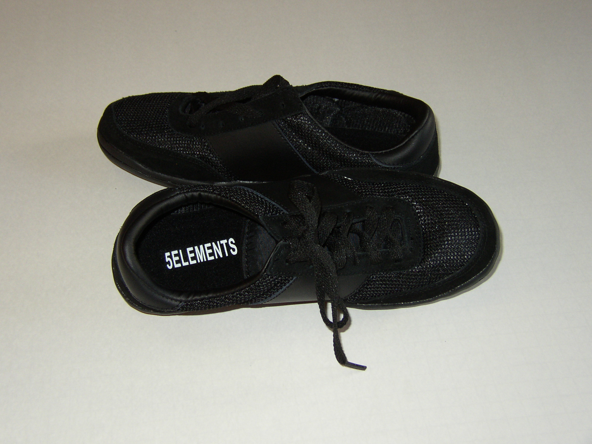 5 element shoes