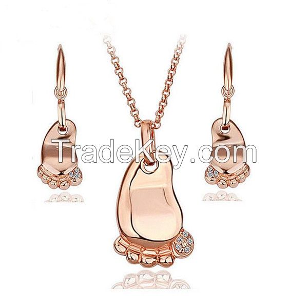 Fashion Cute Feet Shape Gold Plated Jewelry Set