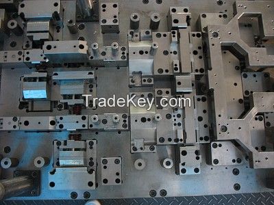 customized china precision progressive metal stamping die ,mold , tool .