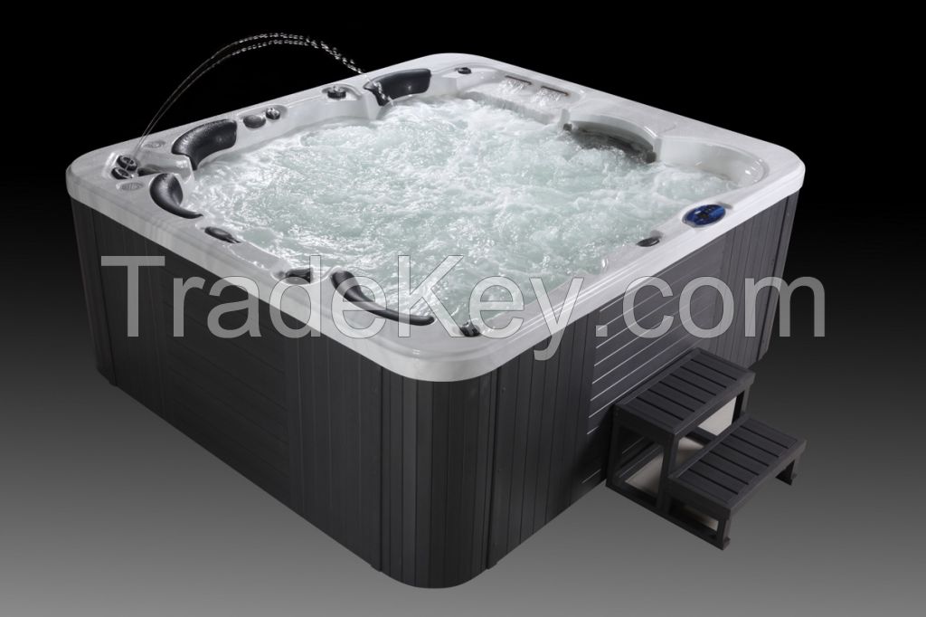 outdoor spa marquis