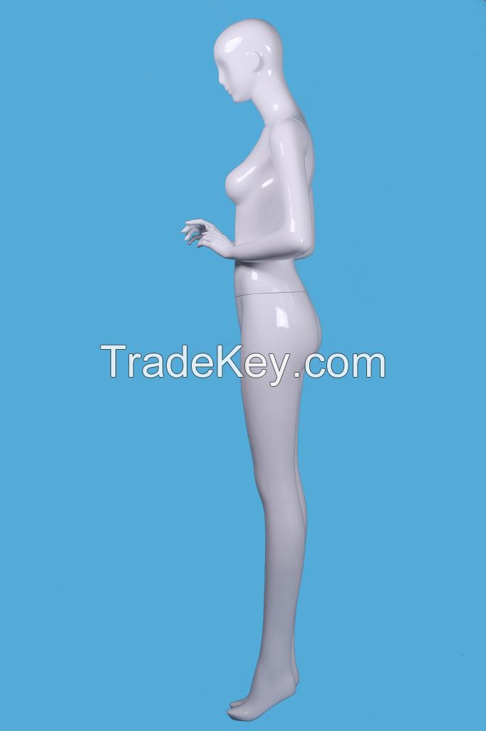 Latest Fiberglass Female Mannequin FromYihe Mannequin