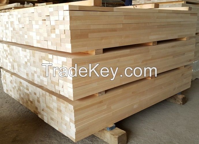 Birch wood materials ( Logs, Unedged birch boards, lamellas, frame grade and further more. )