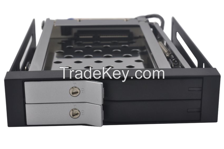Dual 2.5in hard Drives for 3.5In Tray less Hot Swap SATA Mobile Rack