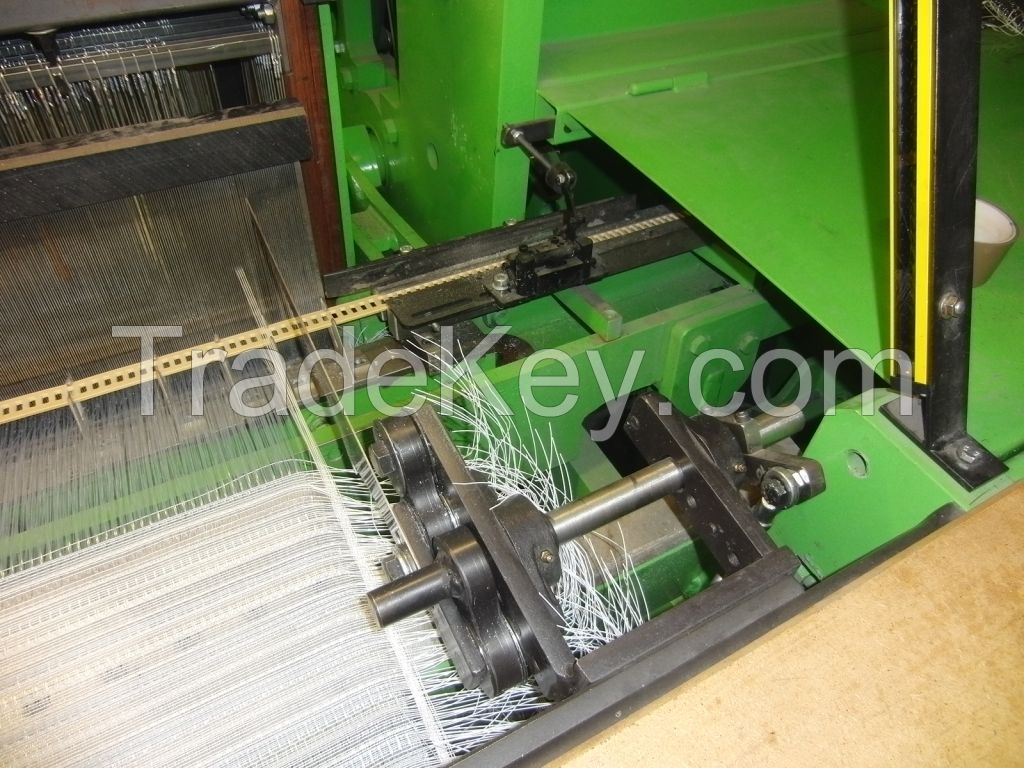 Technical textile weaving machine