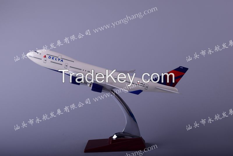 B747-400 resin plane model Delta Airlines