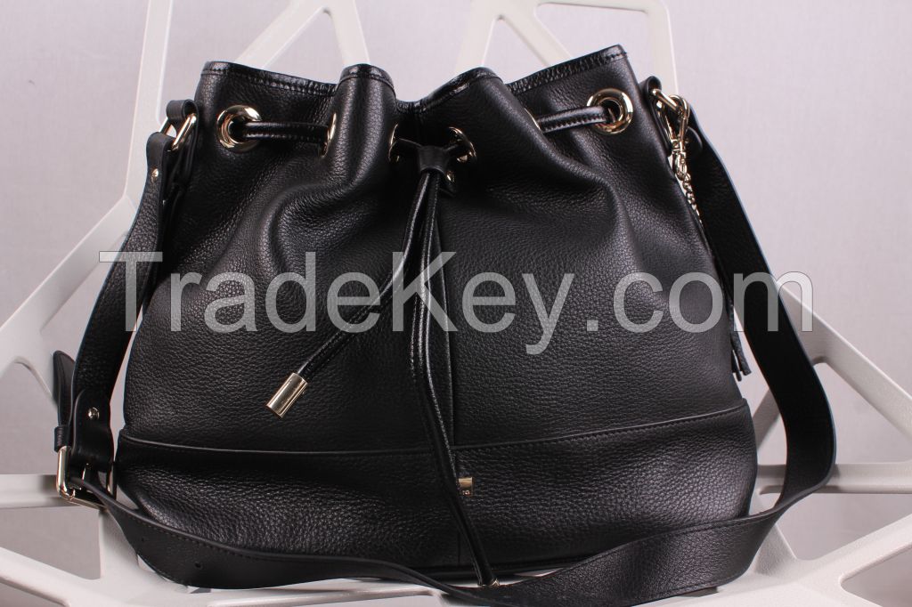 Genuine leather shoulder bag