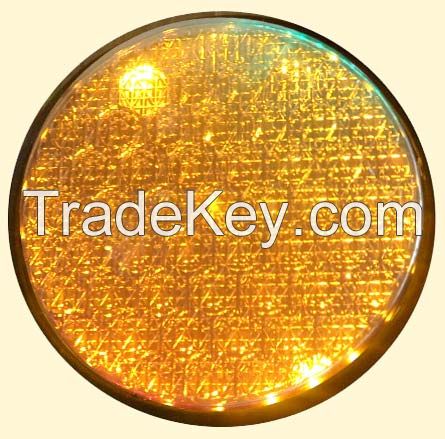 Yellow cobweb lens traffic light module
