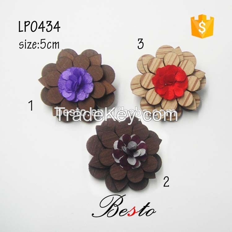 High quality fabrc flower center custom decorative stick pin wooden flower brooch for suits/dress/garments