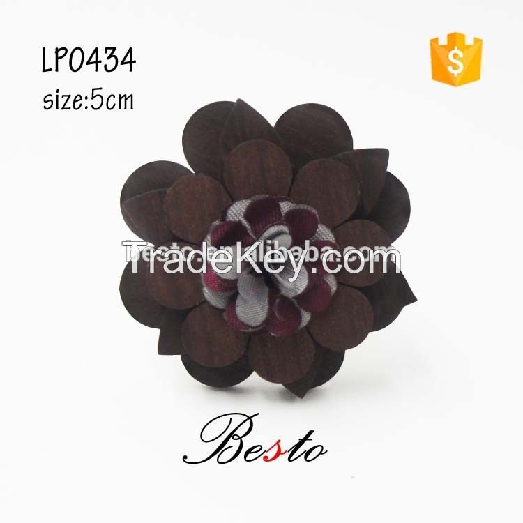 High quality fabrc flower center custom decorative stick pin wooden flower brooch for suits/dress/garments