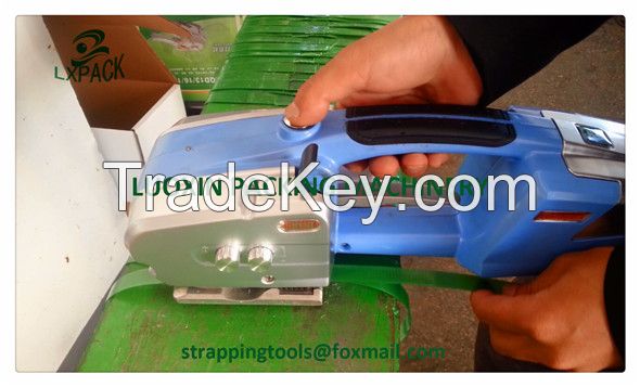Compact versatile and easy to use battery powered strapping tool