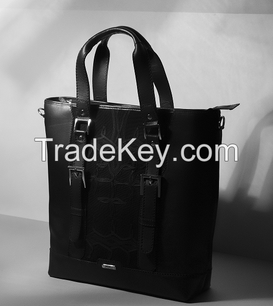 Luxury Style Women Handbags available in different designs and colors