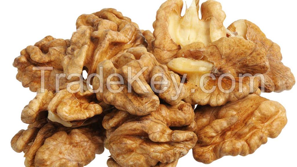 Walnut Kernels