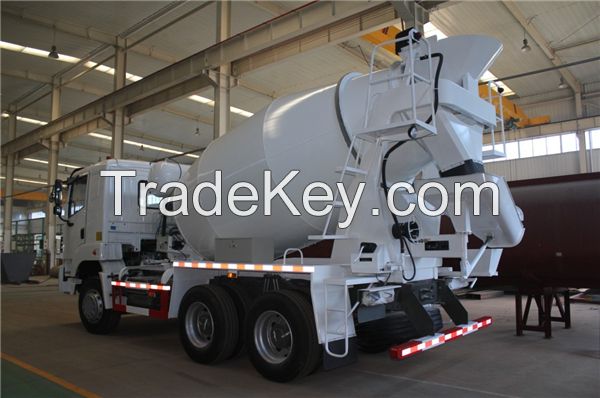 Brand new 10 wheel sinotruck howo concrete mixer truck 6x4 for sale