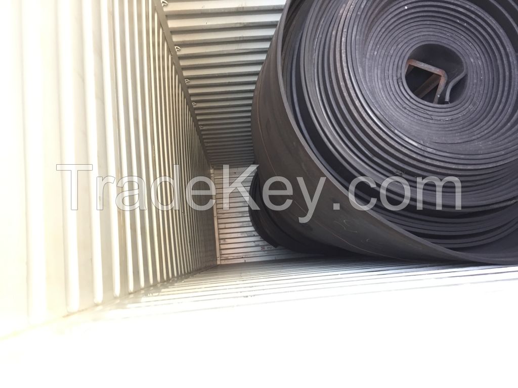 Used conveyor belt on rolls