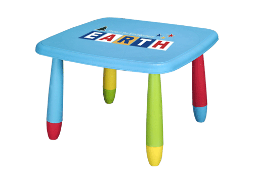 childrens' table