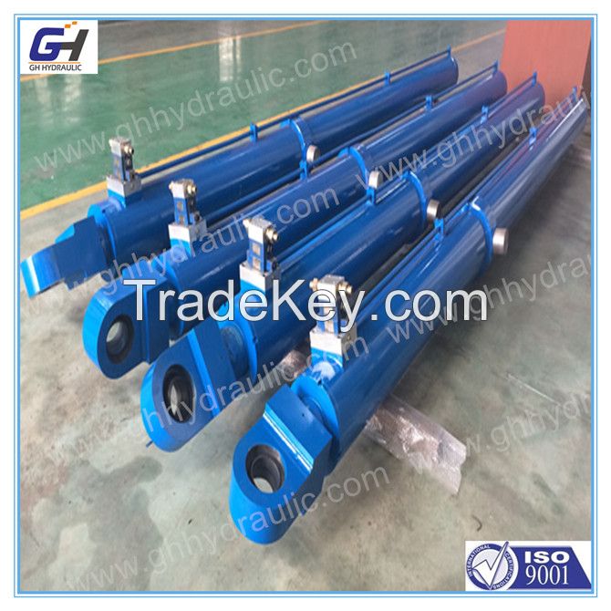 large hydraulic cylinder